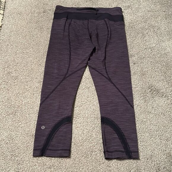 Lululemon-Run: Inspire Crop‎ II-Sz 6 -Wee Are From Space Deep Indigo - Picture 4 of 6